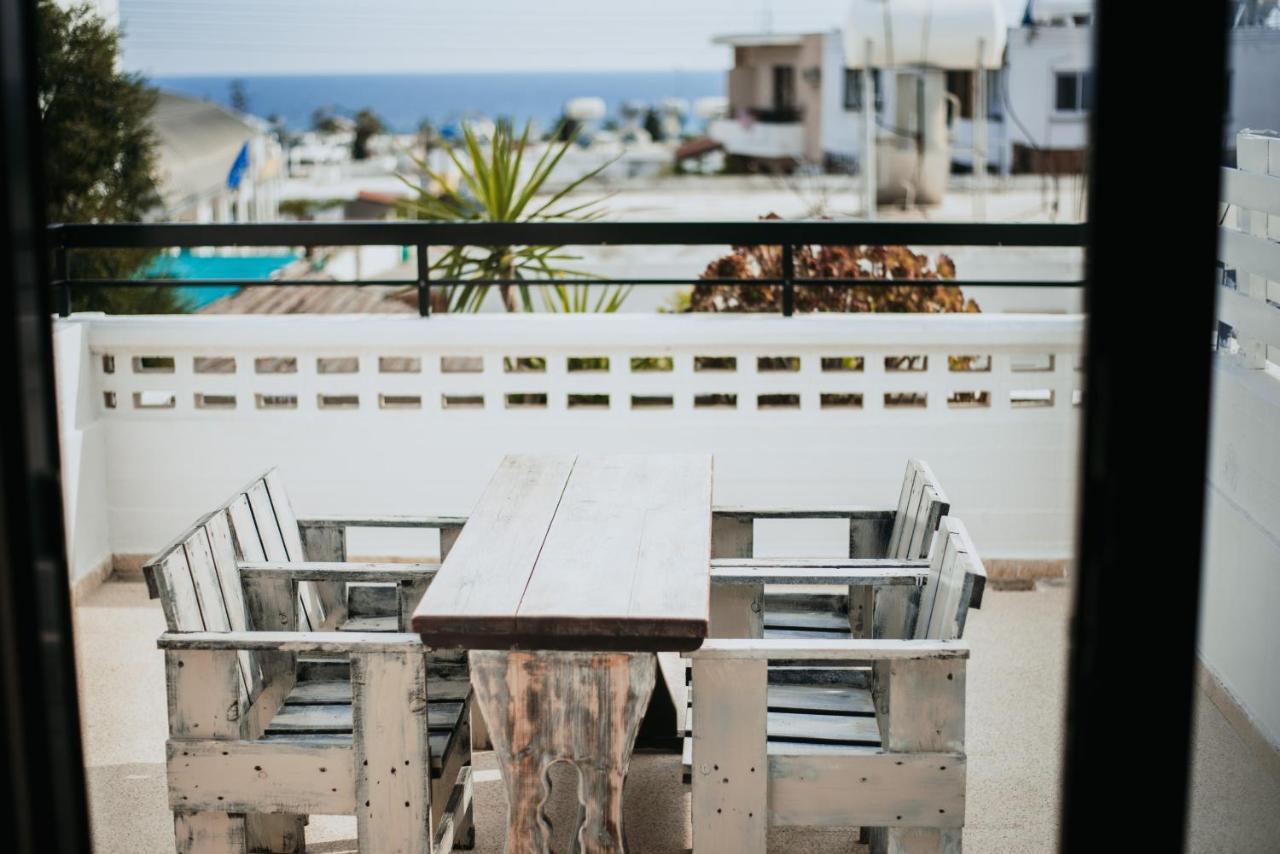 Ovis Hotel Apartments Ayia Napa Exteriér fotografie