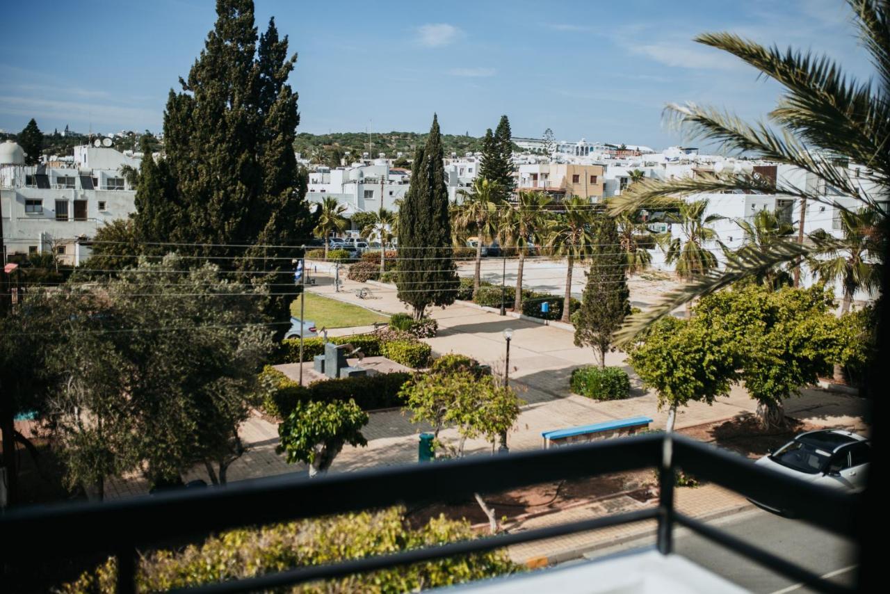 Ovis Hotel Apartments Ayia Napa Exteriér fotografie